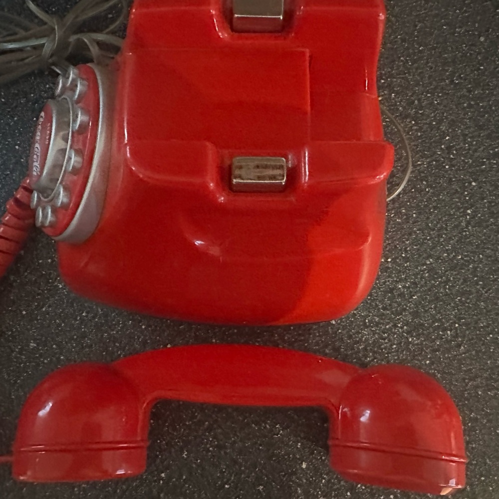 Coca-Cola Classic Red Telephone - Picture 4 of 6